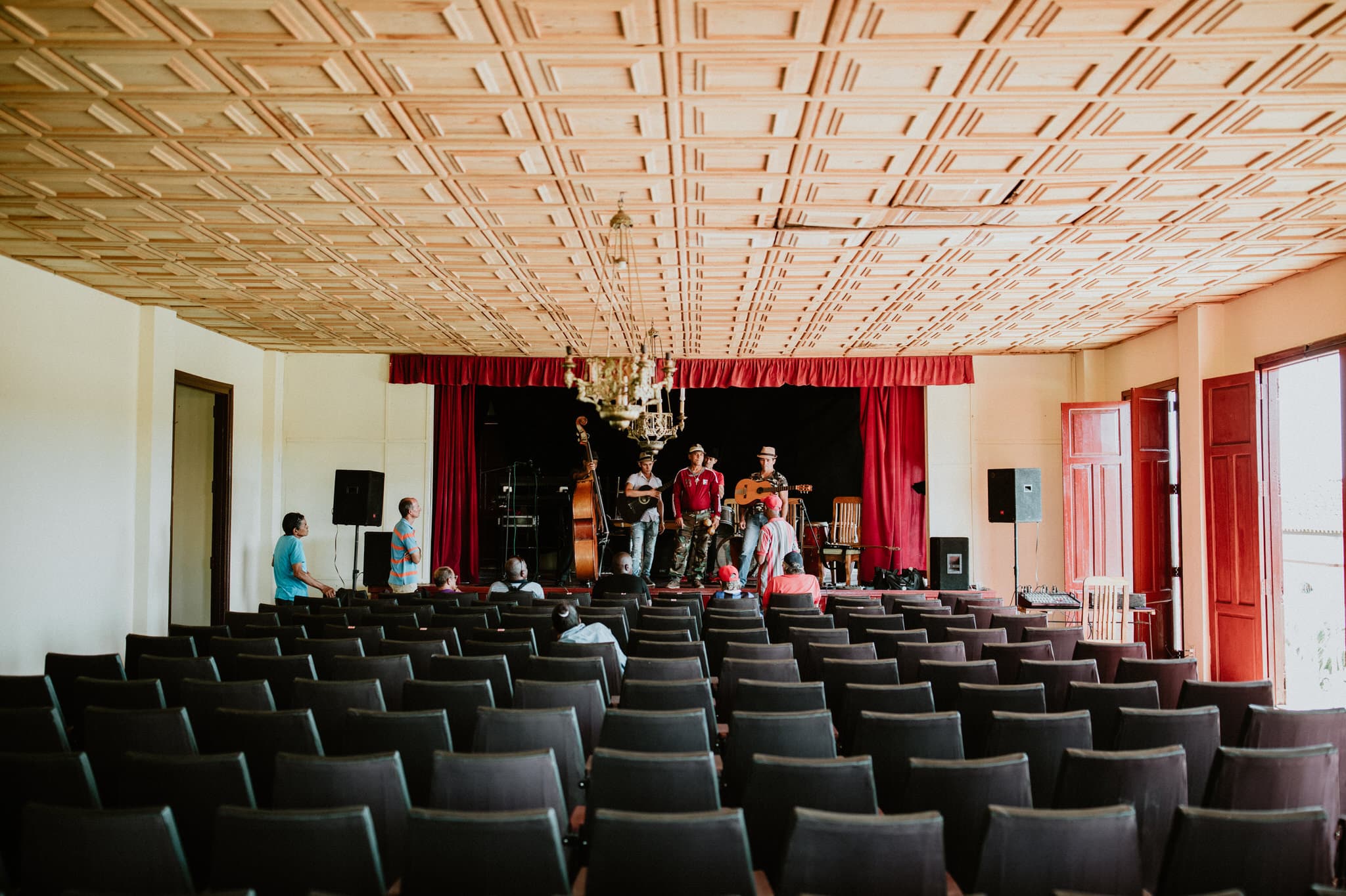 Concert hall in Vinales, Cuba. Wedding and travel photographer Brent Calis.