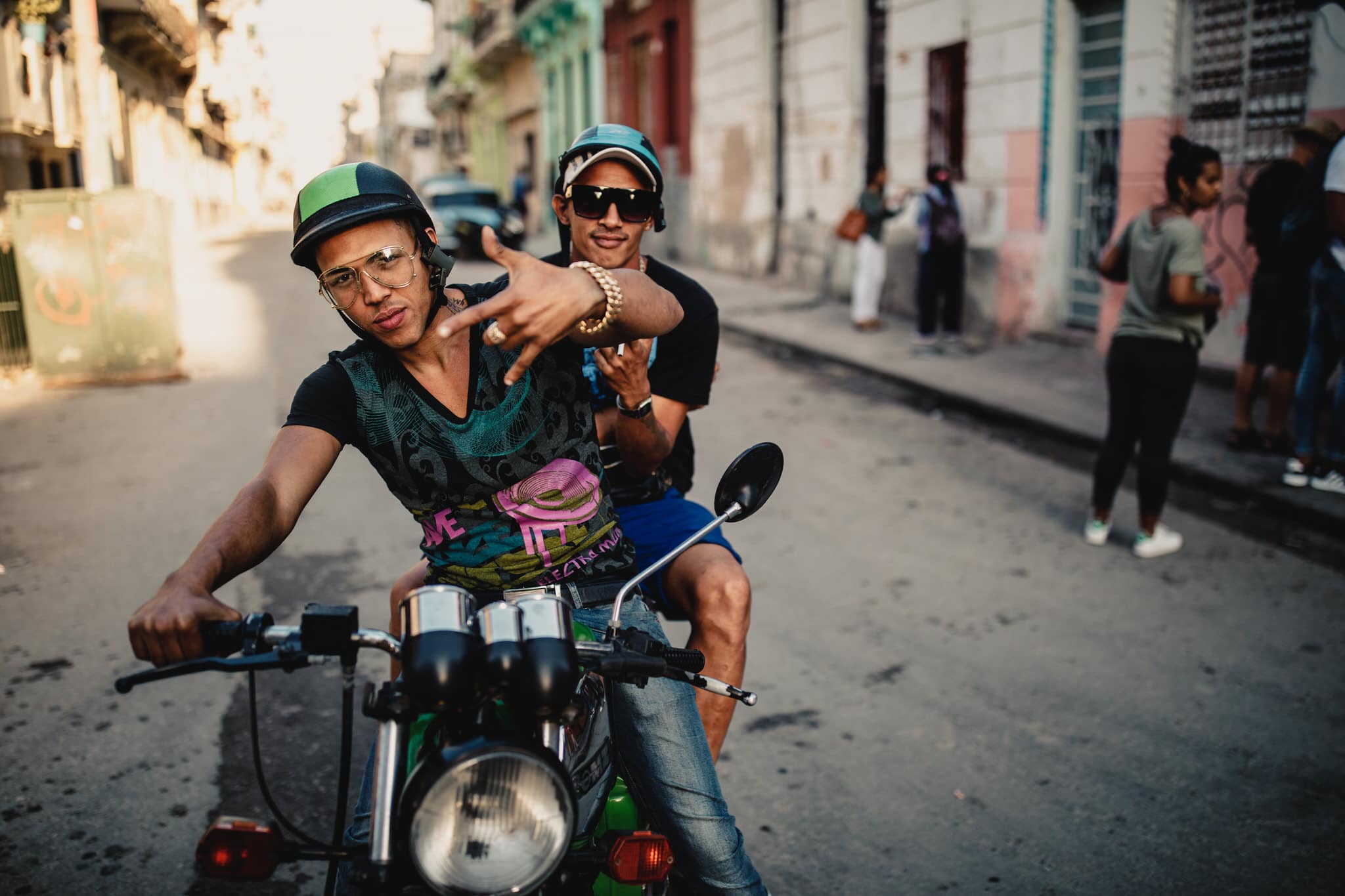 Street photography in Havana, Cuba. Travel photographer Brent Calis.